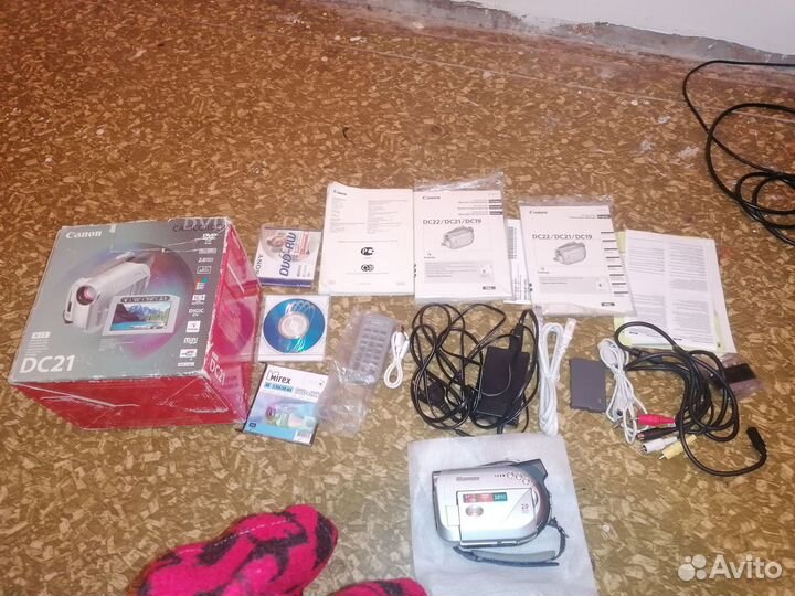 Видеокамера canon DC21