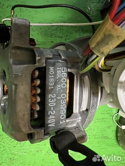 Двигатель с помпой в сборе посудомоечной Bosch