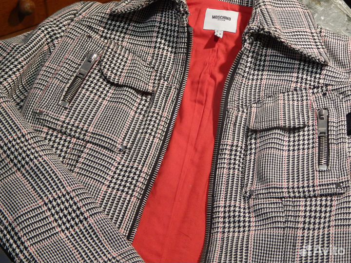 Пальто женское moschino jeans