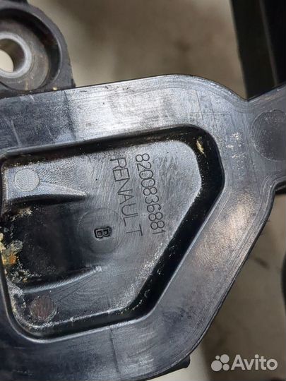 Маслоотделитель Opel Vivaro, 2011