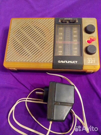 Радиоприемник альпинист СССР