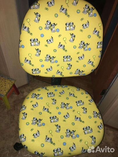 Компьютерное кресло детское, б/у