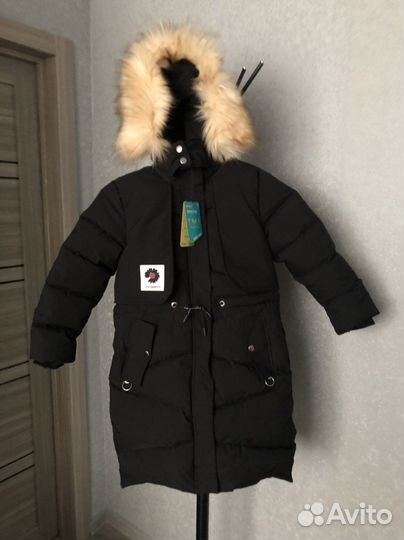 Верхняя одежда для девочек. Куртка удлиненная