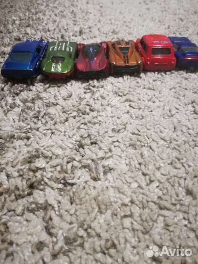 Детские машинки HotWHeels