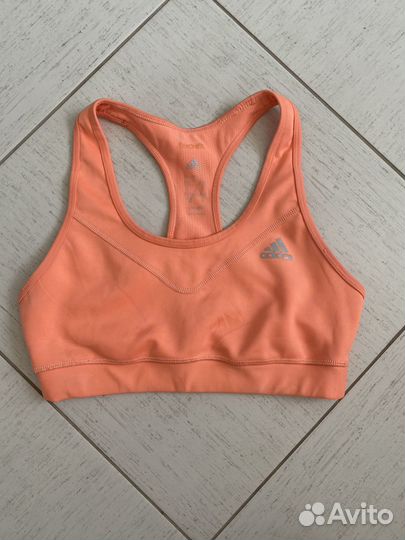 Продам одежду для спорта