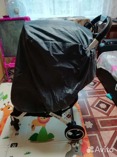 Прогулочная коляска