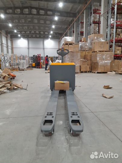 Рохля электрическая 2 т вилы 2,34 м Li-ion