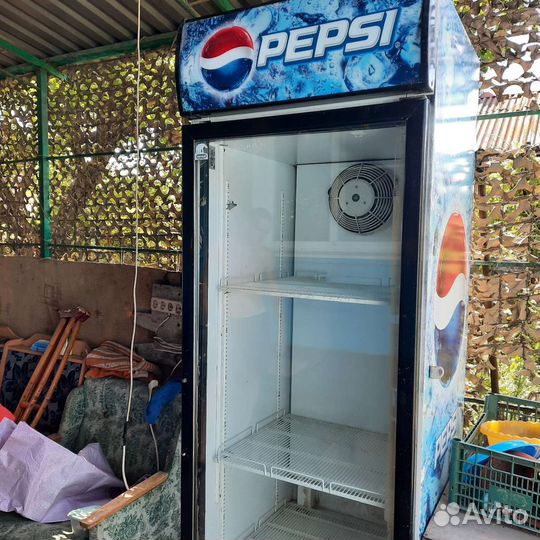Холодильник витрина бу для напитков Pepsi
