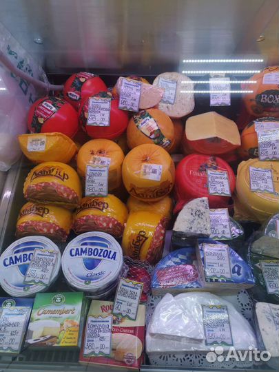 Продавец продуктов питания
