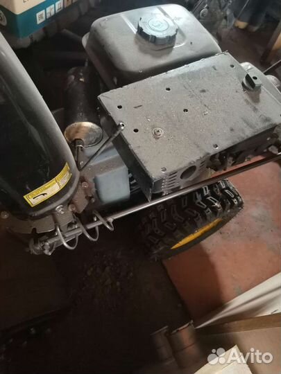 Снегоуборщик бензиновый бу