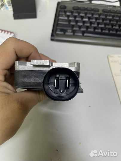 Блок управления вентилятором mazda 3 bk