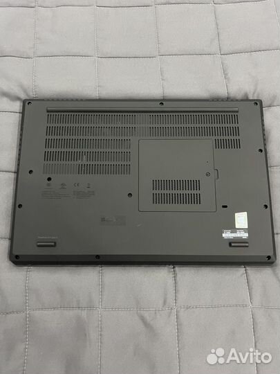 Lenovo thinkpad P15 G2 2022 i5 T1000 2022