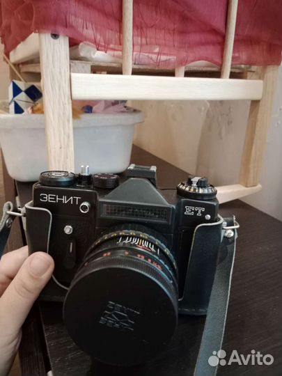 Плёночный фотоаппарат Зенит