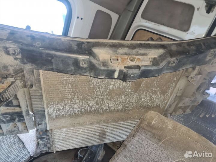 Радиатор Volkswagen Crafter