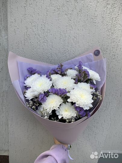 Букет с хризантемой. Цветы букеты с доставкой