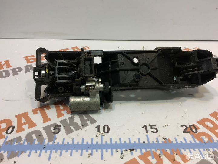 Ниссан Ноут Ручка наружняя задней двери Прав