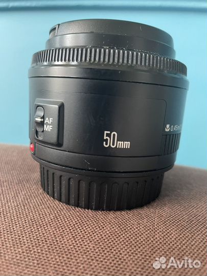 Объектив Canon EF 50mm f/1.8 STM, черный