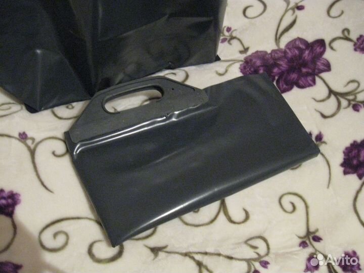 Полиэтиленовые пакеты (выдерживают 20 кг). Литва