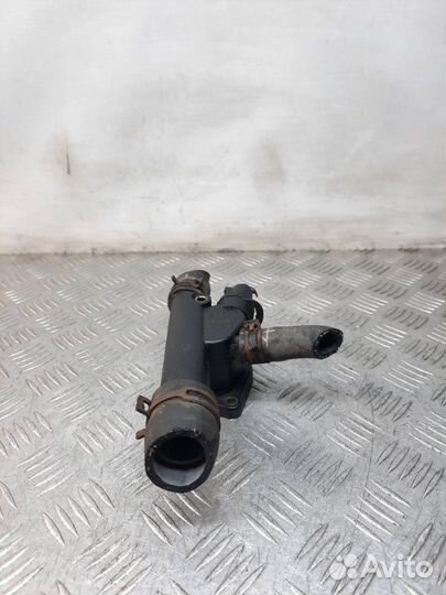 Корпус термостата Skoda Octavia хэтчбэк 5 дв. 1.9