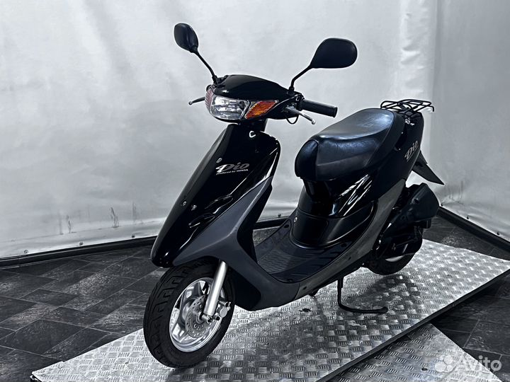 Скутер Honda Dio