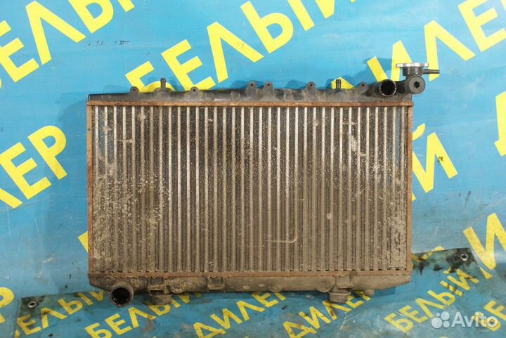 Радиатор основной Nissan Primera P10