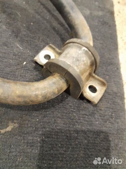 Стабилизатор задний Mitsubishi Pajero V93W 3.0