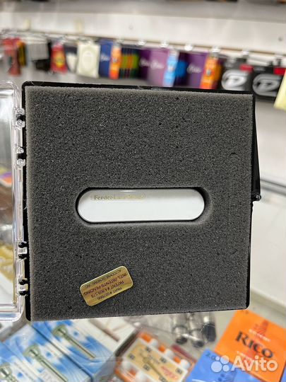 Fender lace sensor HOT gold звукосниматель