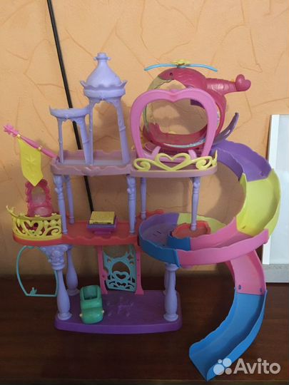 Замок для игрушек