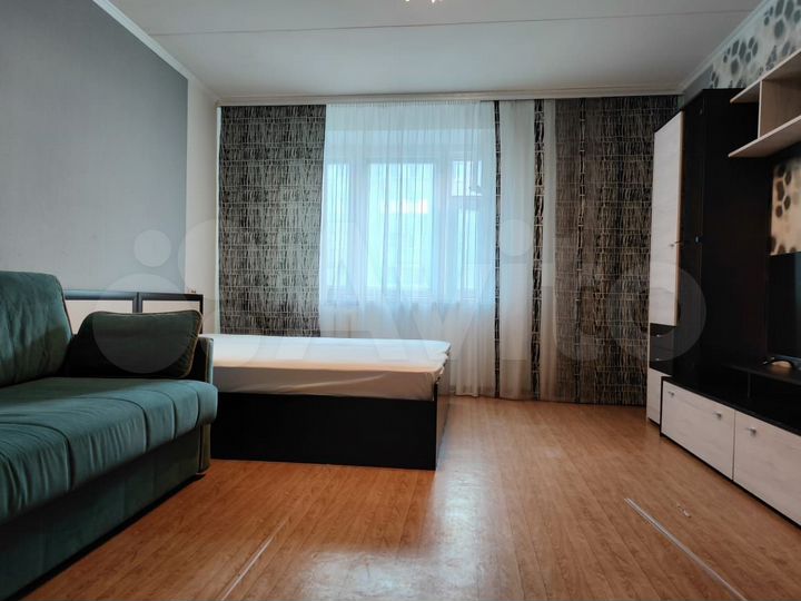 2-к. квартира, 63 м², 6/9 эт.