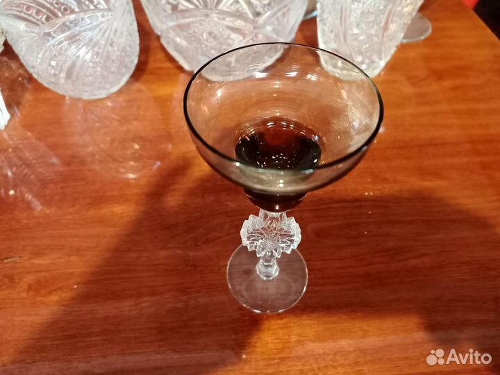 Хрустальная ваза, конфетницы и солонка