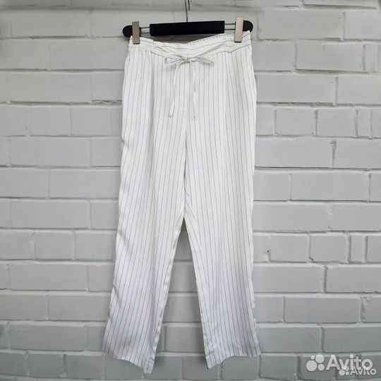 Белые брюки в полоску 44, домашние штаны