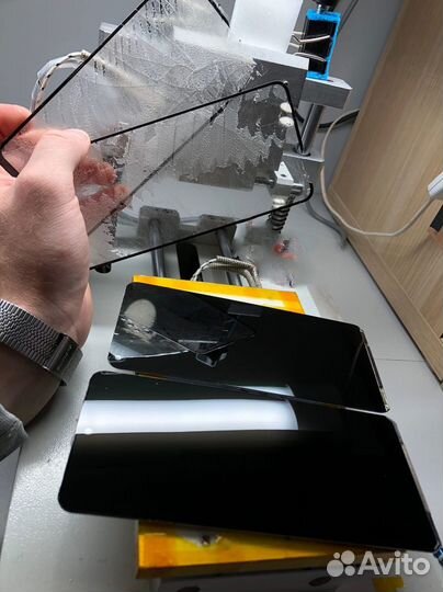 Замена стекла переклейка iPhone Android