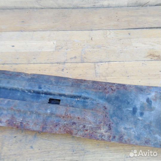 Усилитель переднего бампера Volkswagen Sharan до р