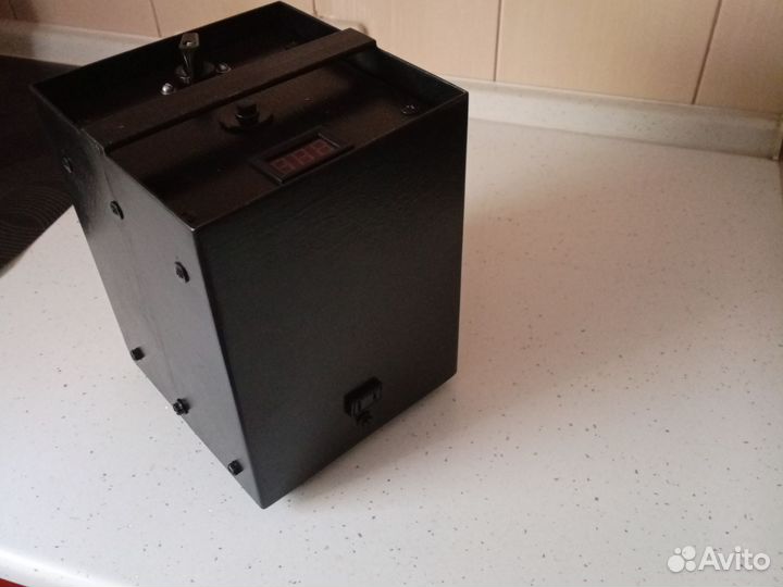 Трансформатор понижающий 220/100 В