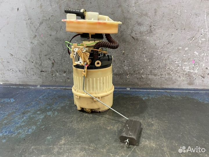 Бензонасос Mazda 3 BK LF 2.0