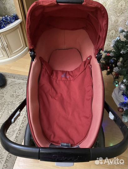 Коляска quinny moodd