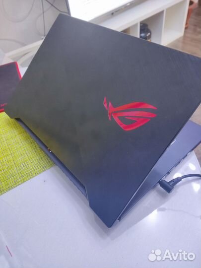 Asus Rog zephyrus GU502DU