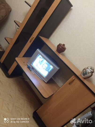 Стенка в гостиную бу