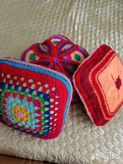 Декоративные подушки вязанные
