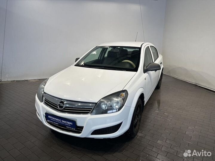 Opel Astra 1.6 МТ, 2013, 164 653 км