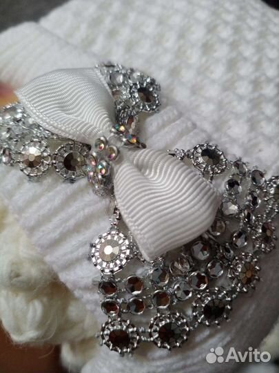 Шапочка зимняя и пинетки