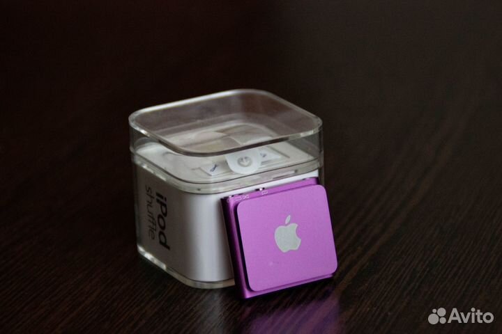 iPod shuffle 4