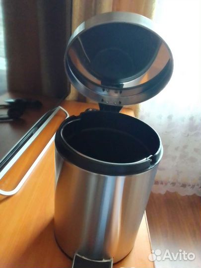 Ведро для мусора kaufmann с педалью