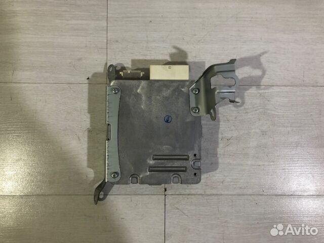 Toyota corolla E150 1.6 мт седан