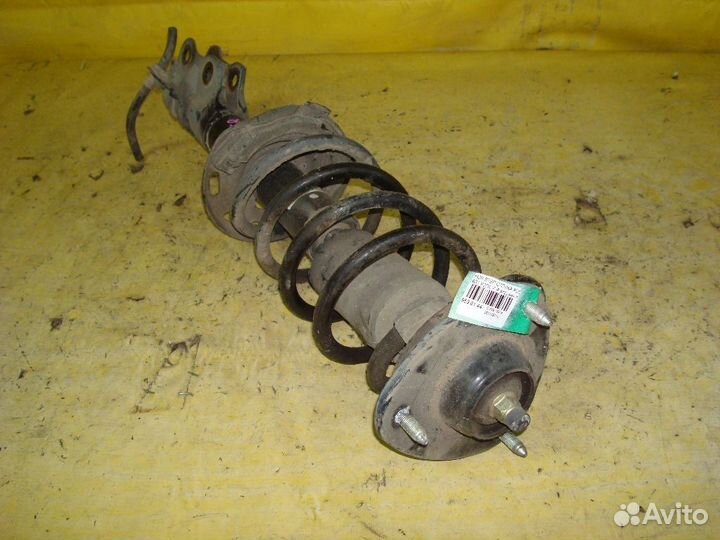 Стойка Honda Stepwgn RG1 (Переднее Правое)