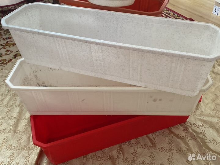 Цветочные горшки пластик для балкона