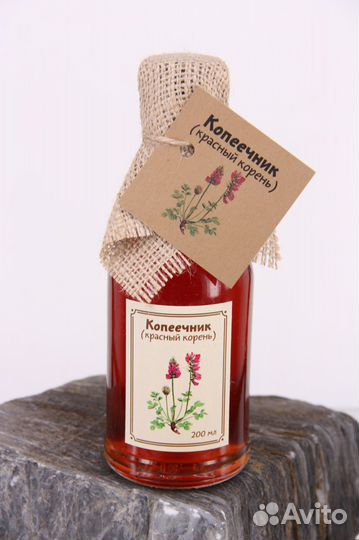 Настои на лекарственных растениях в ассортименте