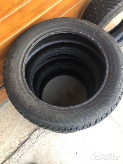 Yokohama Ice Guard IG65 215/55 R17 98T