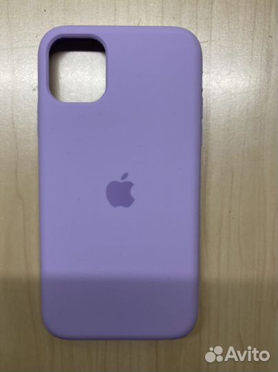 Чехол на iPhone 11