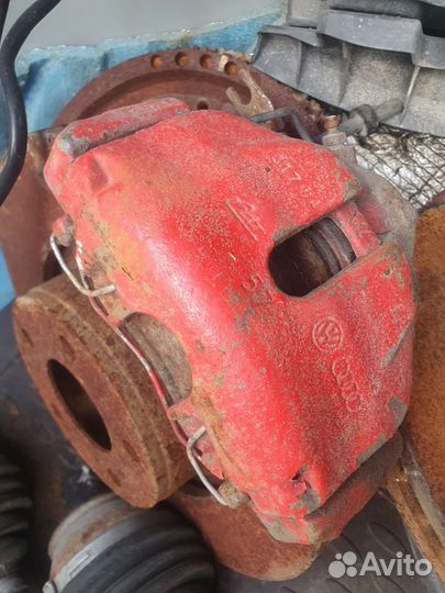 Супорт тормозной диск Audi A6 C6 2.4 BDW ATE